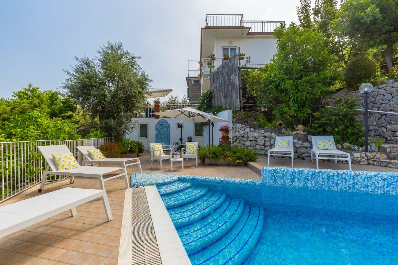 Villa Sorrento Flats Exterior foto