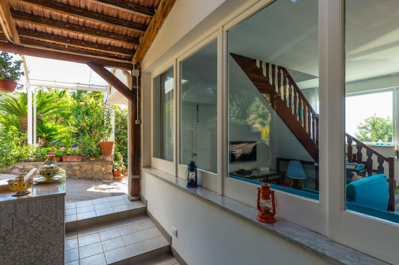 Villa Sorrento Flats Exterior foto